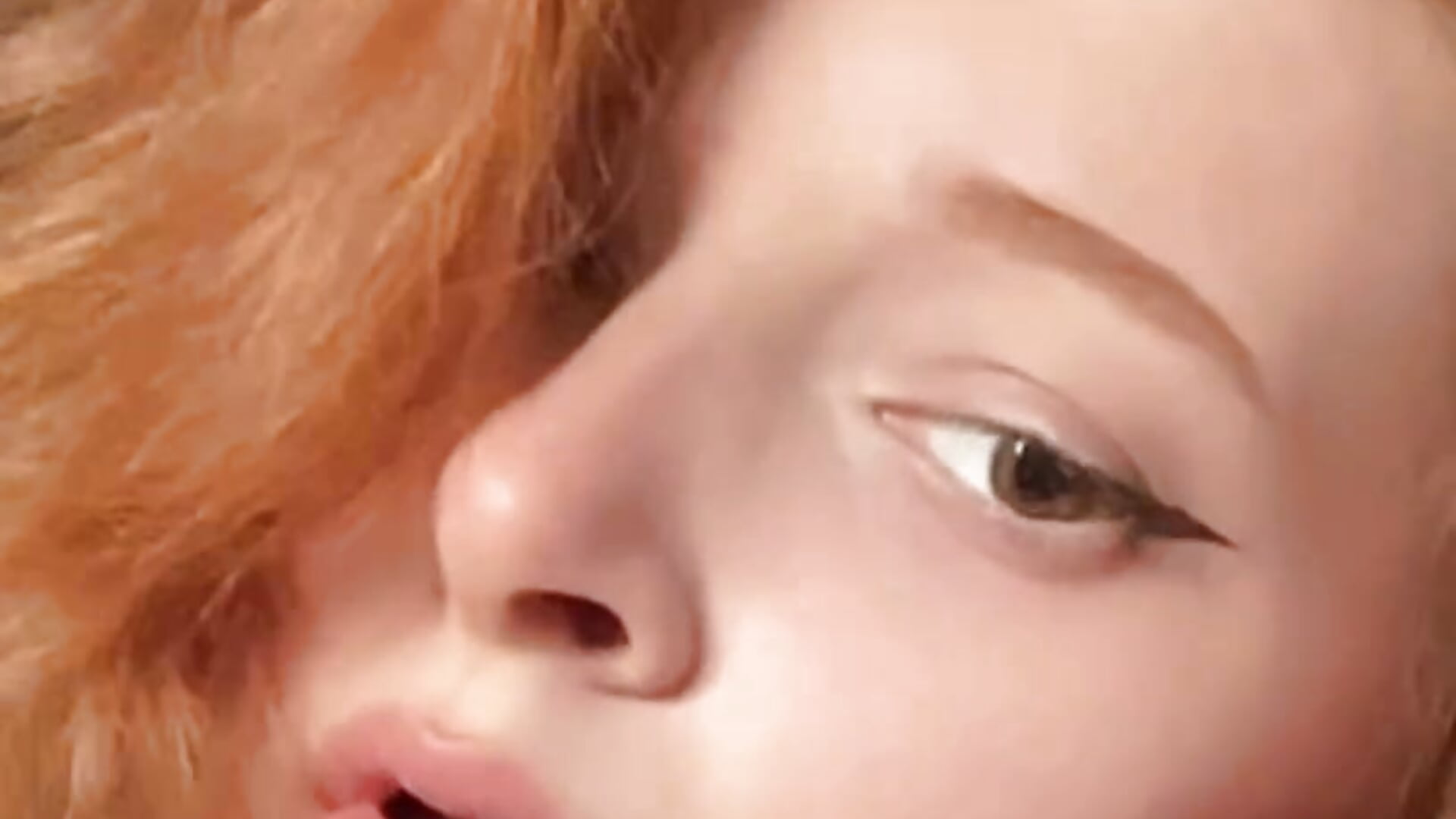 <3 - video di FoxyDemure modella di cam