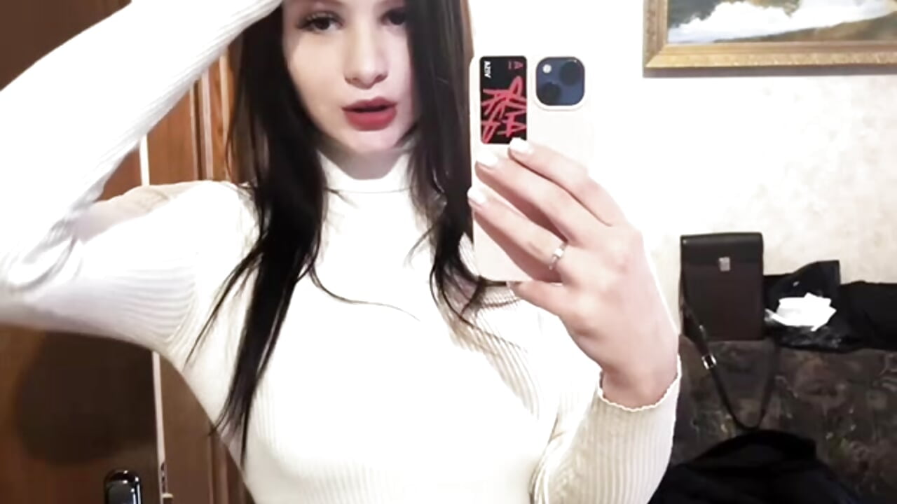 heh - video by HelenaBargo cam model