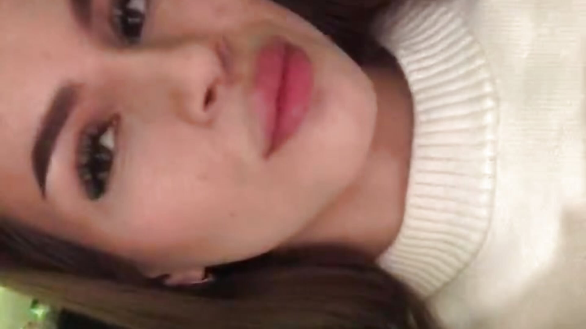 2－カメラキャストのGretaAnertonの動画