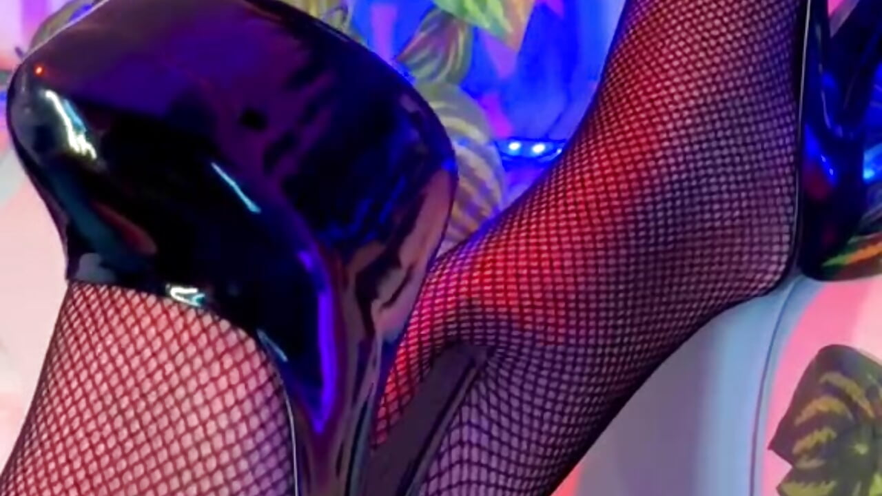 😈🌹🔥🫦 - Vídeo de Scarlette_Cooper_, modelo de vídeos