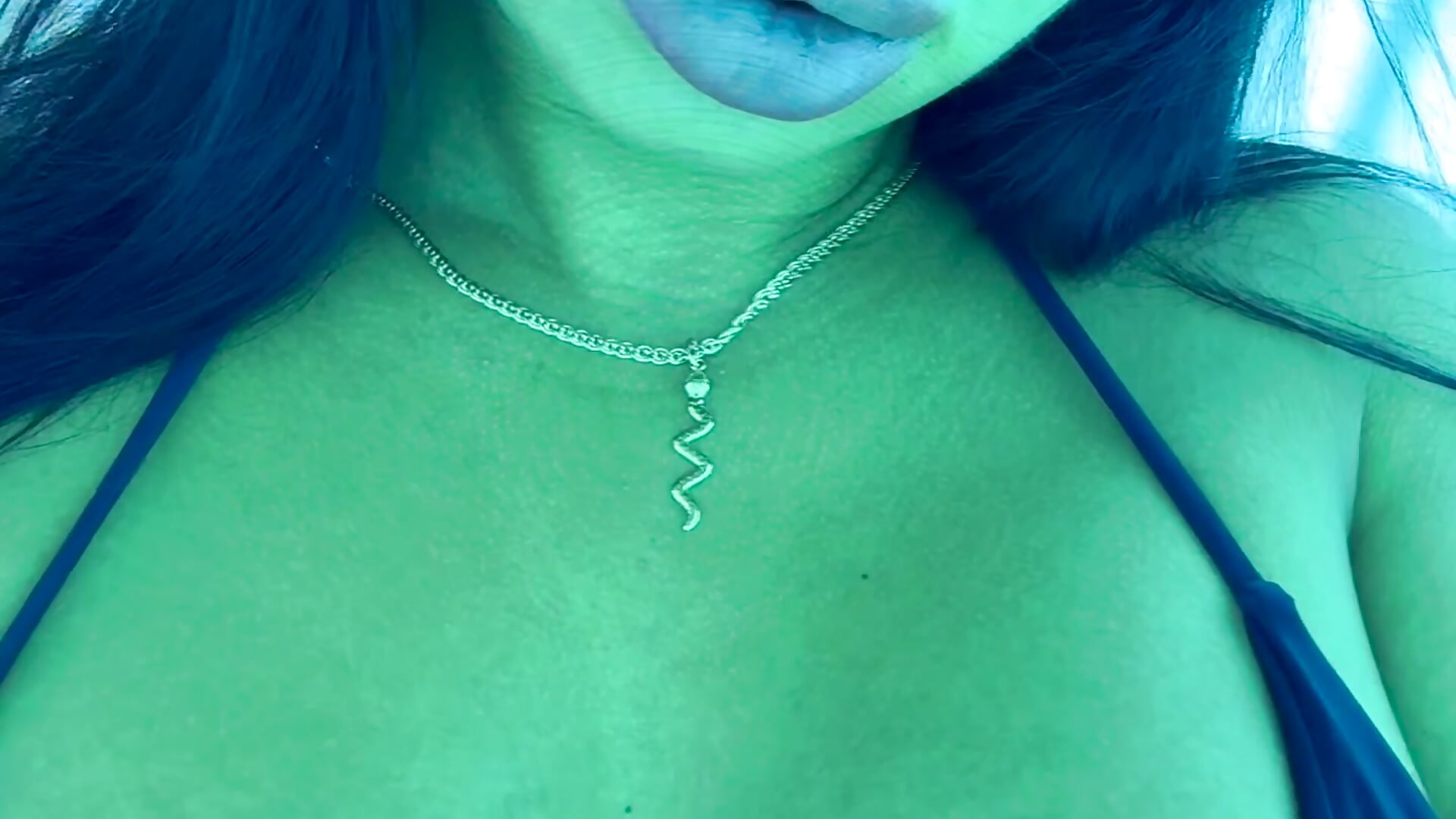 😎☀️ - סרטון של LaaadyDaaamn, דוגמן/ית מצלמה