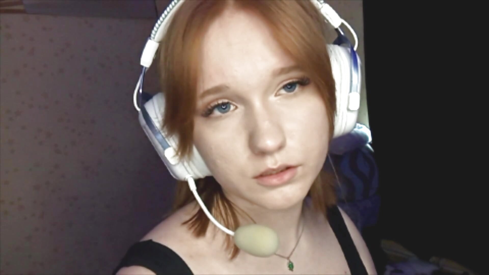 Zhohova1_2 - Vídeo de BelladeSimons, modelo de vídeos