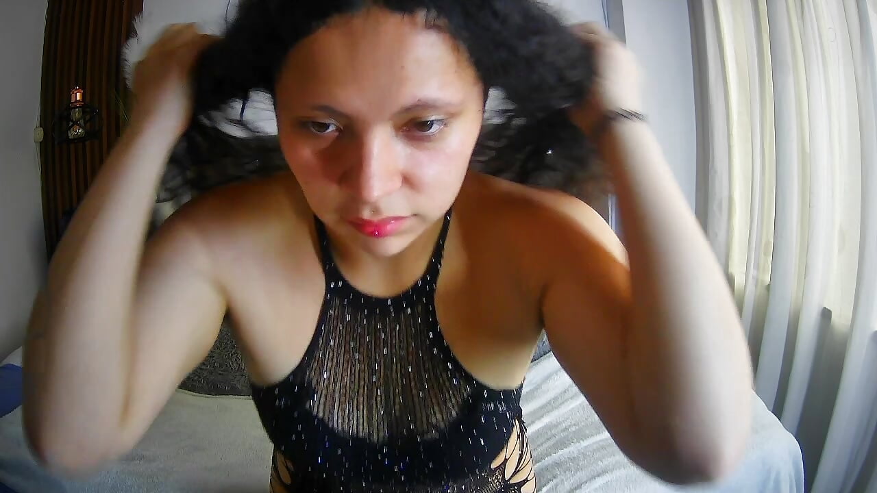 MY PIERCINGS 🖤 - vídeo de la modelo de cam candy__fire