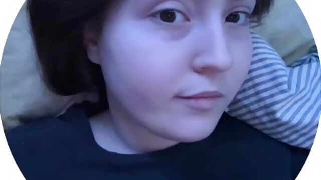 🌸 - vidéo du modèle de showcams charmingggirl