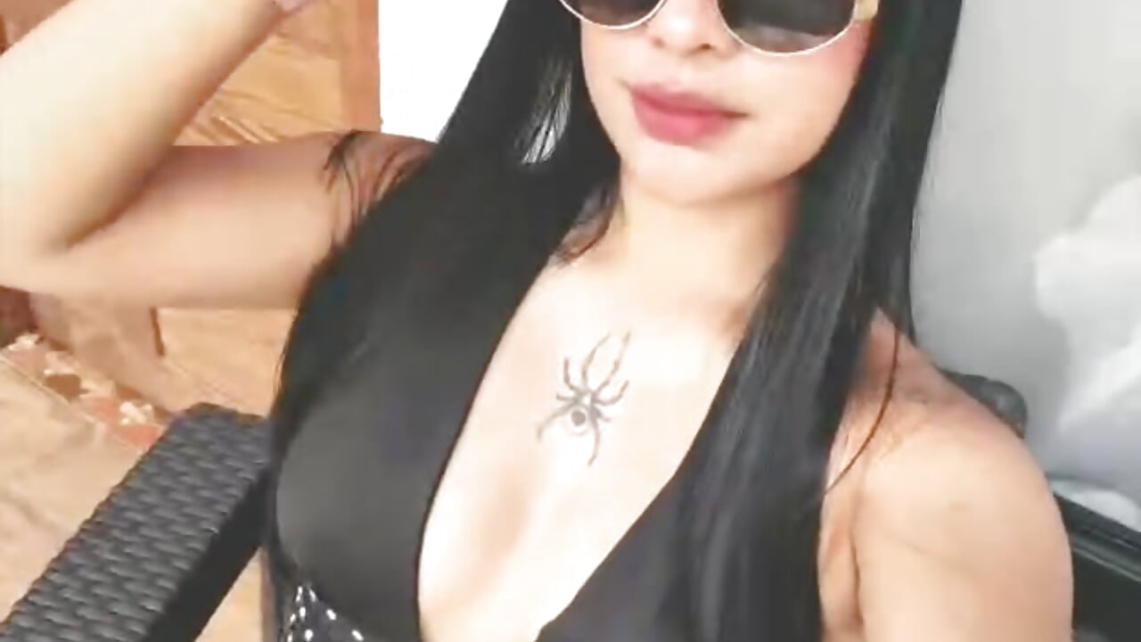 SENSUAL - відео від вебкаммоделі Kitty_Bloom1