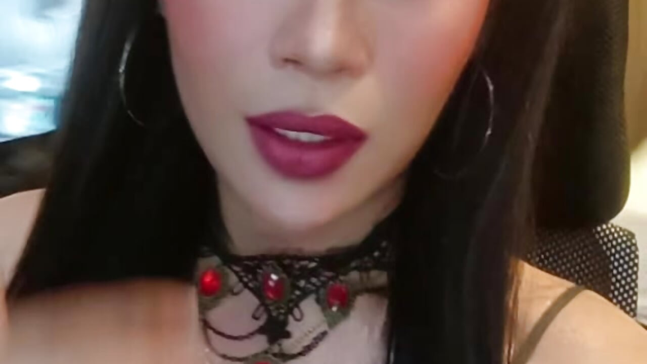 Lets make love - video của người mẫu cam LadyAshley_Domina28