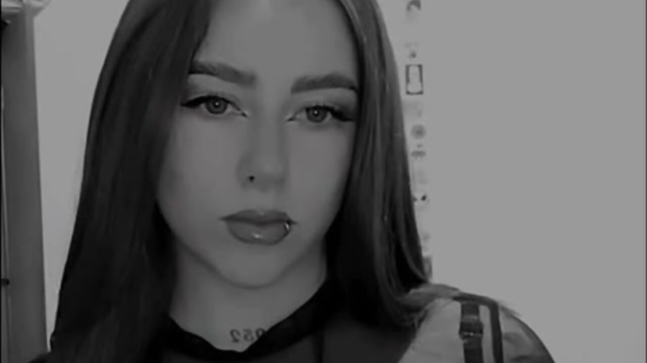 uwu - leyla_miller_主播的视频