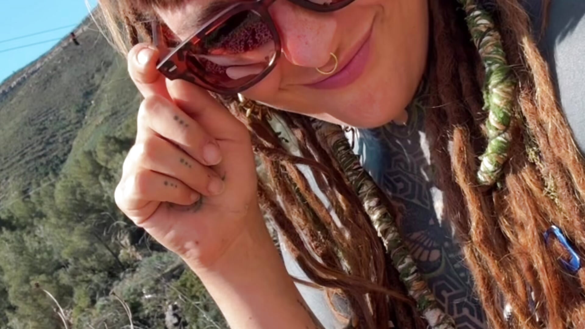 peace <3 - HornyHippy1主播的视频