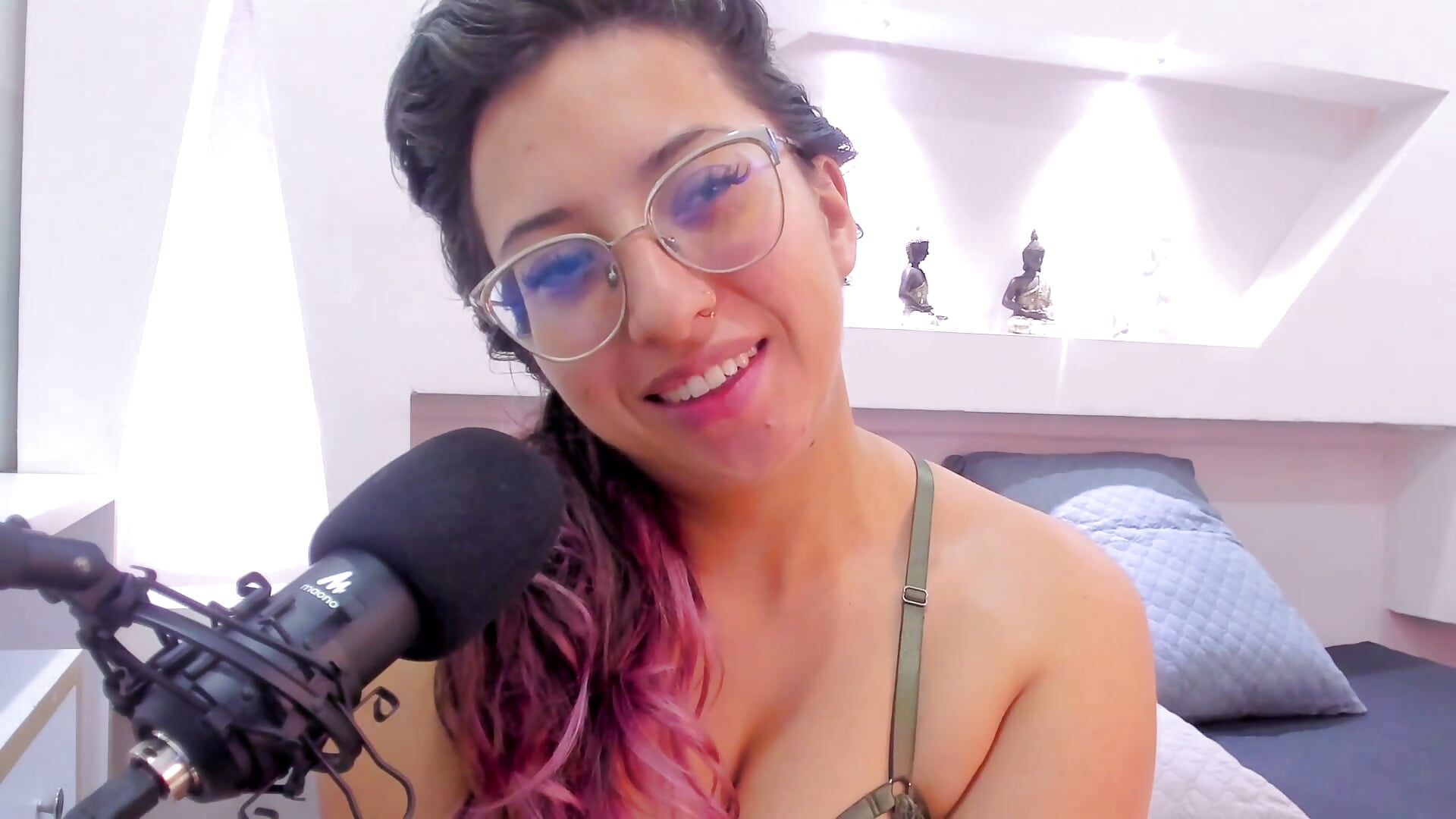 ASMR 🎙️ – video af Piafisher_2 cam-model