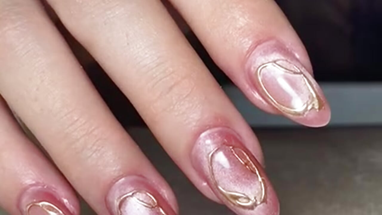 Nails - video av kingbronew cam-modell