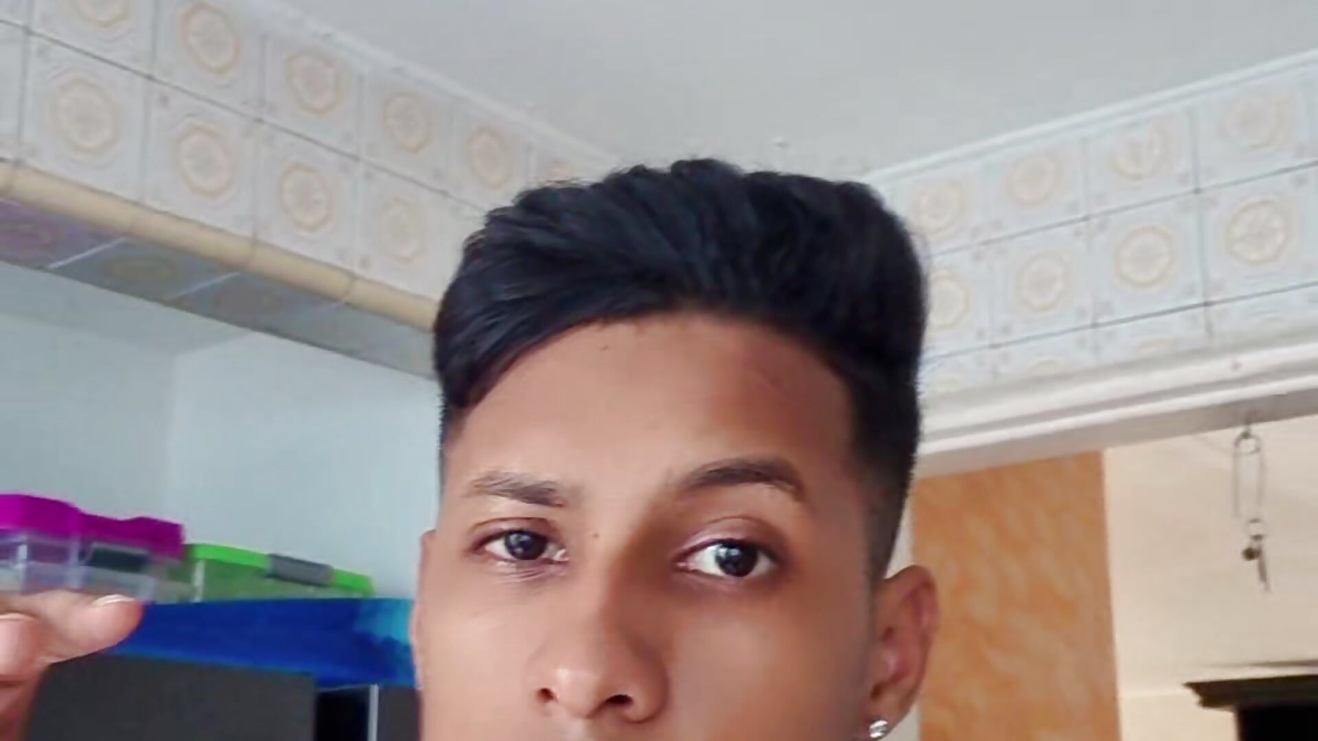 VID_26470729_002444_243.mp4 - Video von tom_strong1 Cam-Model