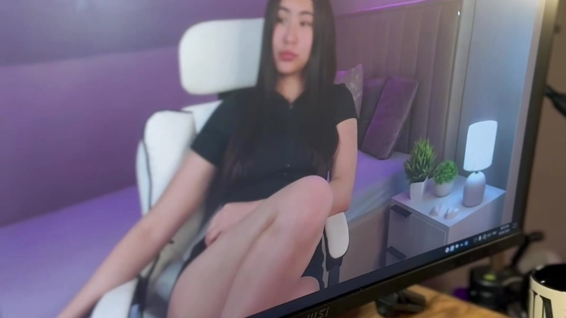 My first stream🥰－カメラキャストのIceIcebabe_の動画