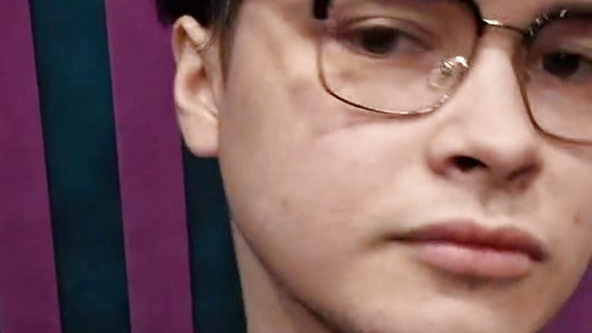 Vídeo  6811 de modelo de vídeos EdwardBev – em alta