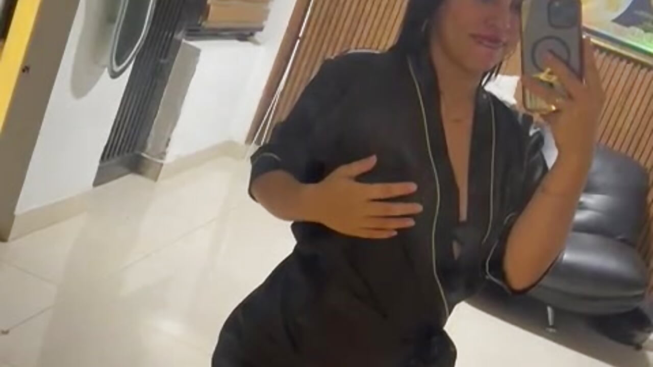 know me 😜💋🍑 - video by Sheila_21 cam model