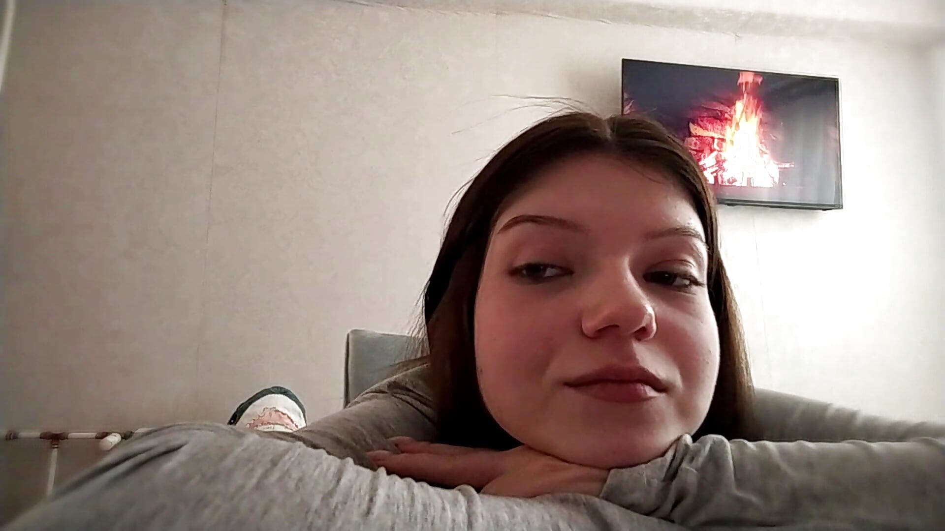 1 - відео від вебкаммоделі Helgawithyou