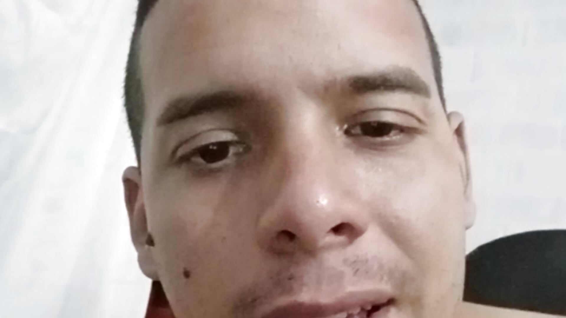 1000102747 - video oleh bufalo1948 kamera model