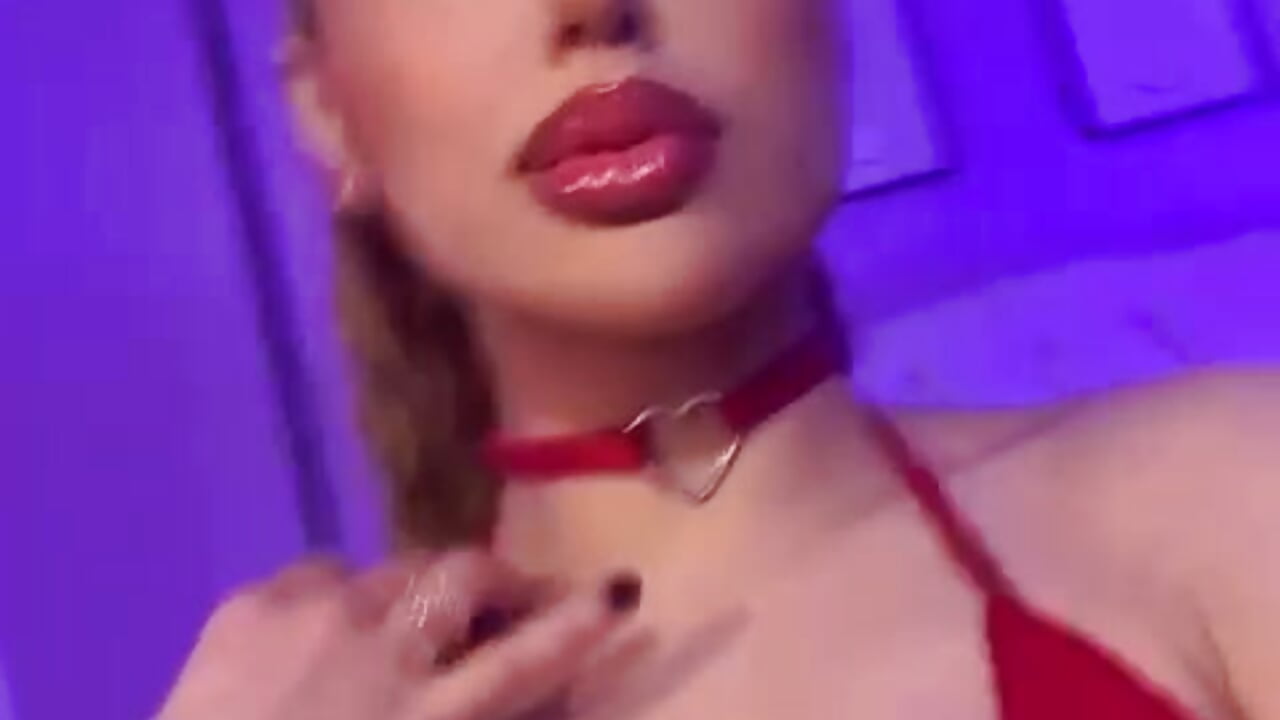 hi  doctor , come on and  kiss me - 視頻由 anastasiavega_ 主播提供