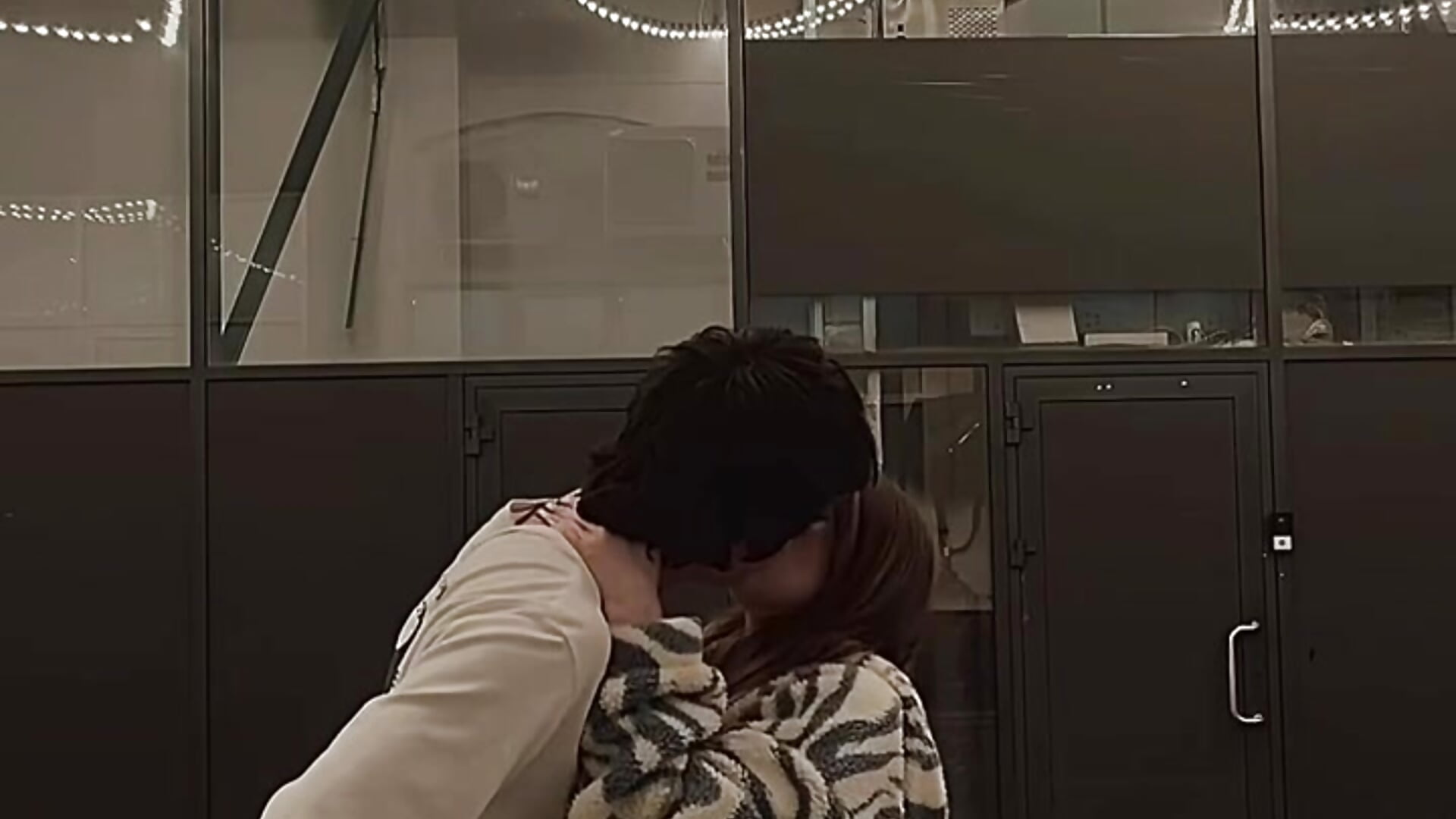 SURPRISE MEETING - Video von AliaShawase Cam-Model