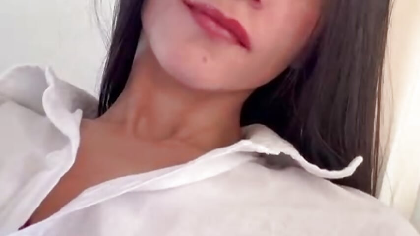 WhatsApp Video 2026-03-18 at 12,35,37 - video by Violetta_keller cam model
