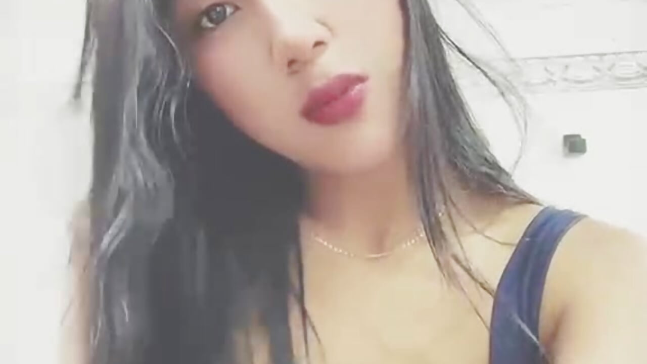 🙈 - video by ninaBravu cam model