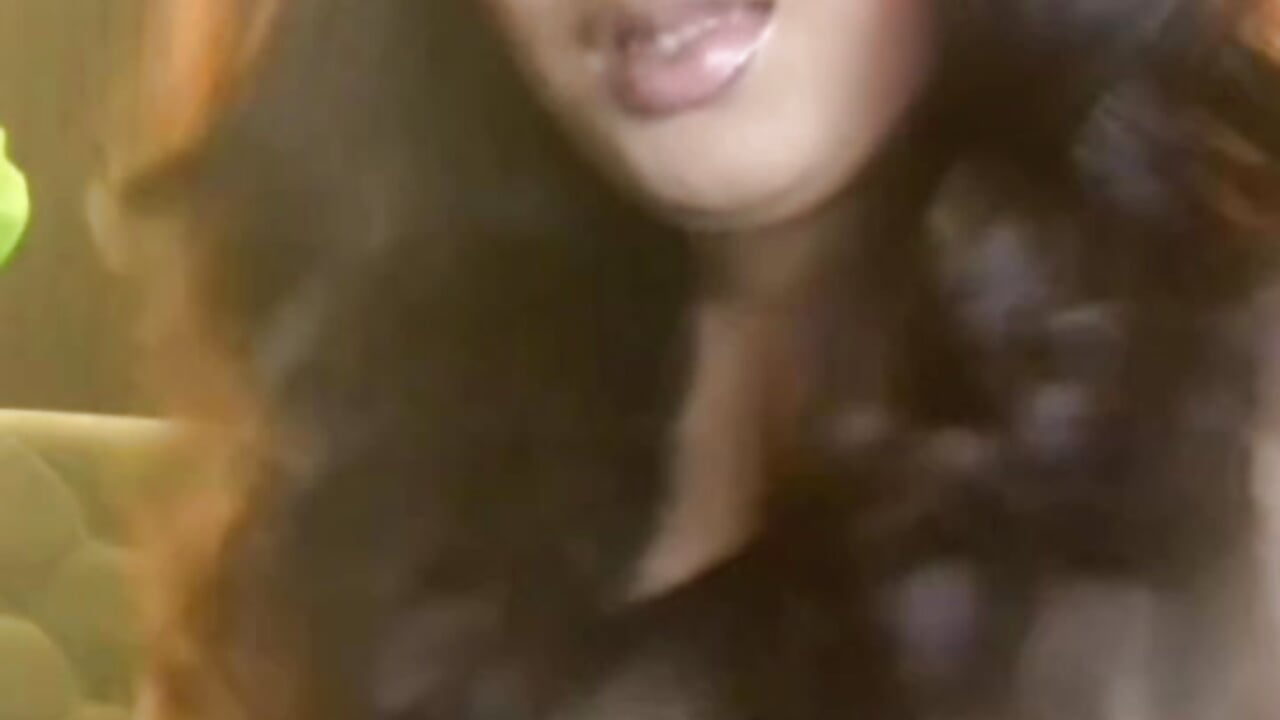 YOUR MISTRESS IS FLIRTING YOU<4 - video by mistresxxivelle