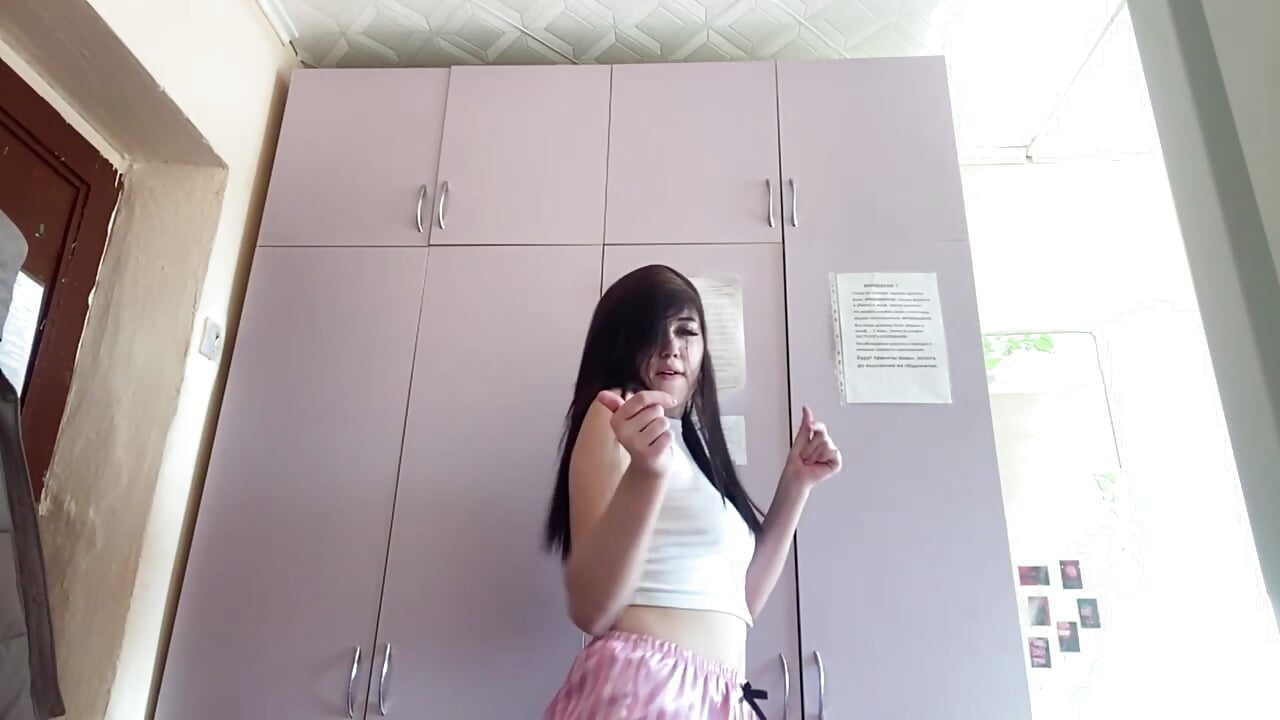 just me - video av Aliceqte cam-modell