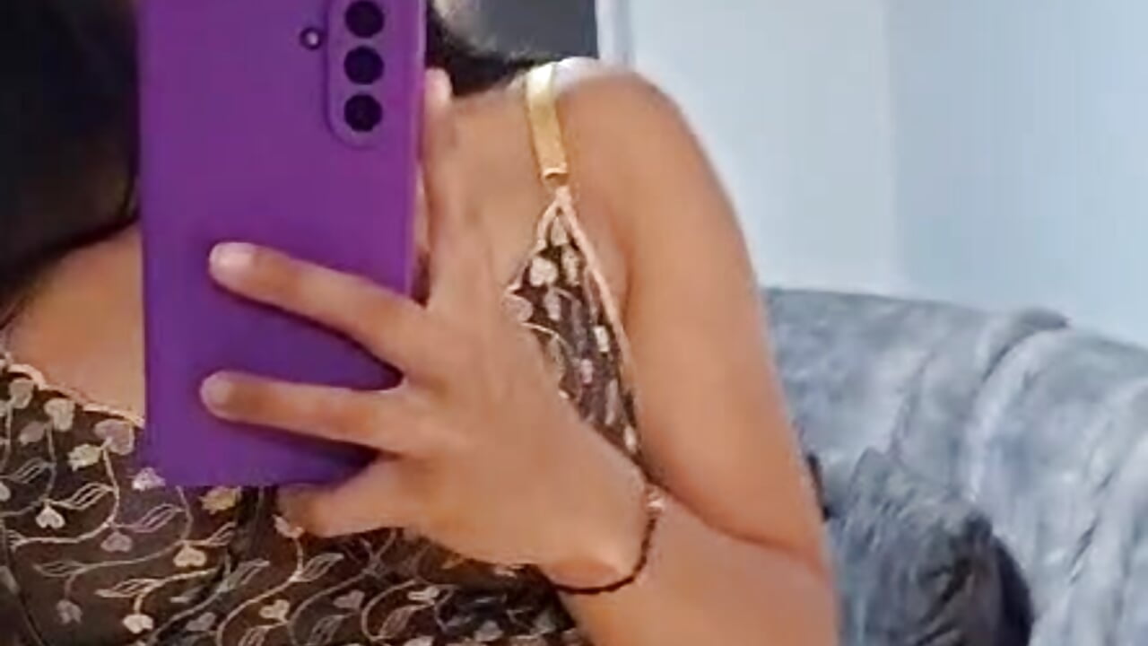 you can slide down my soft legs - Madeline_Jhones 캠 모델의 동영상