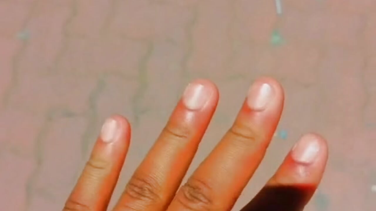 😘 - video by Drpleases cam model