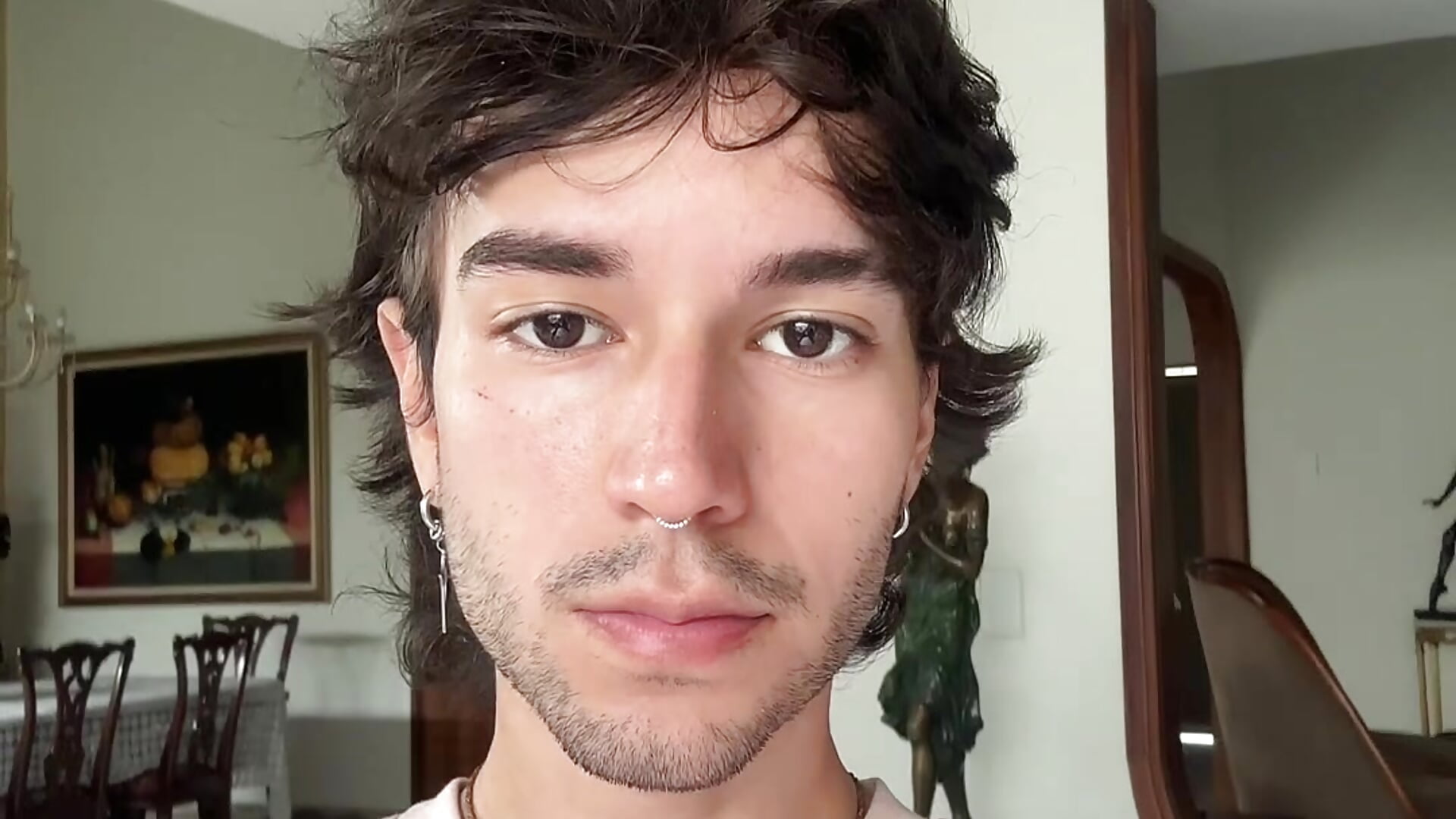 Love me - video by Adrien_polo cam model