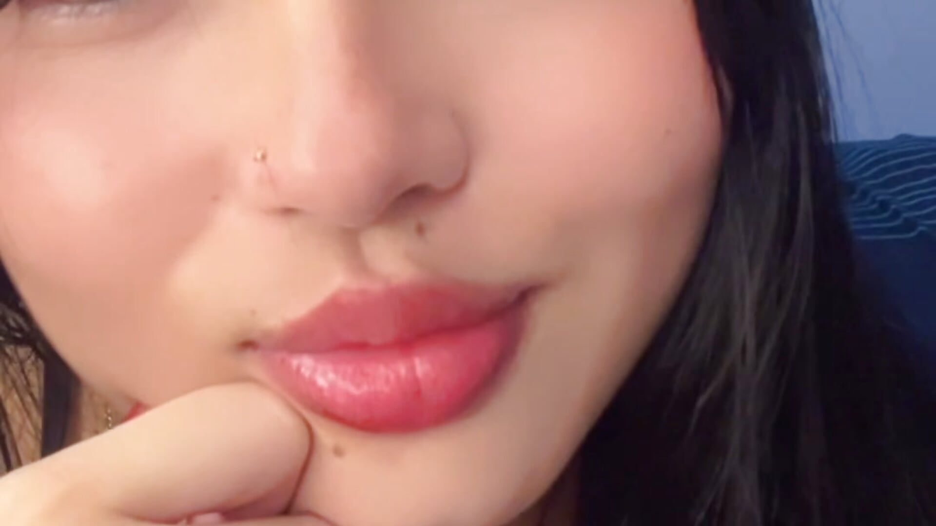 49BD3185-4A40-459F-90D6-AD7076116EDE - video by Valeria_allurin cam model