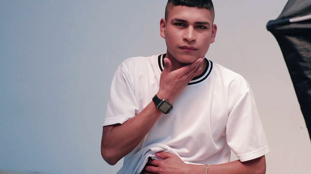 EmilianoReyes2 – Právě oblíbené video kamerové modelky 7649