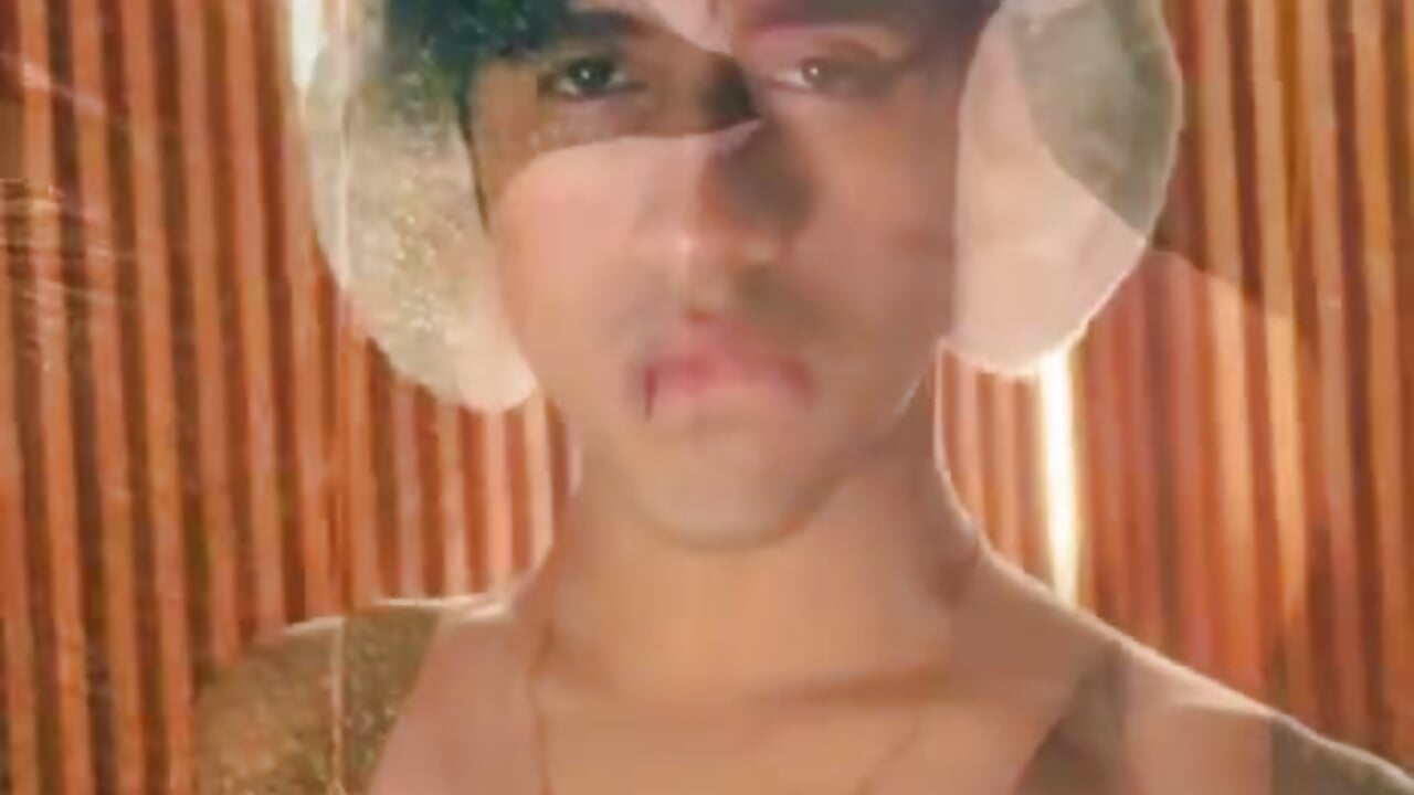 Archie – video af _ArchieBlu_ cam-model