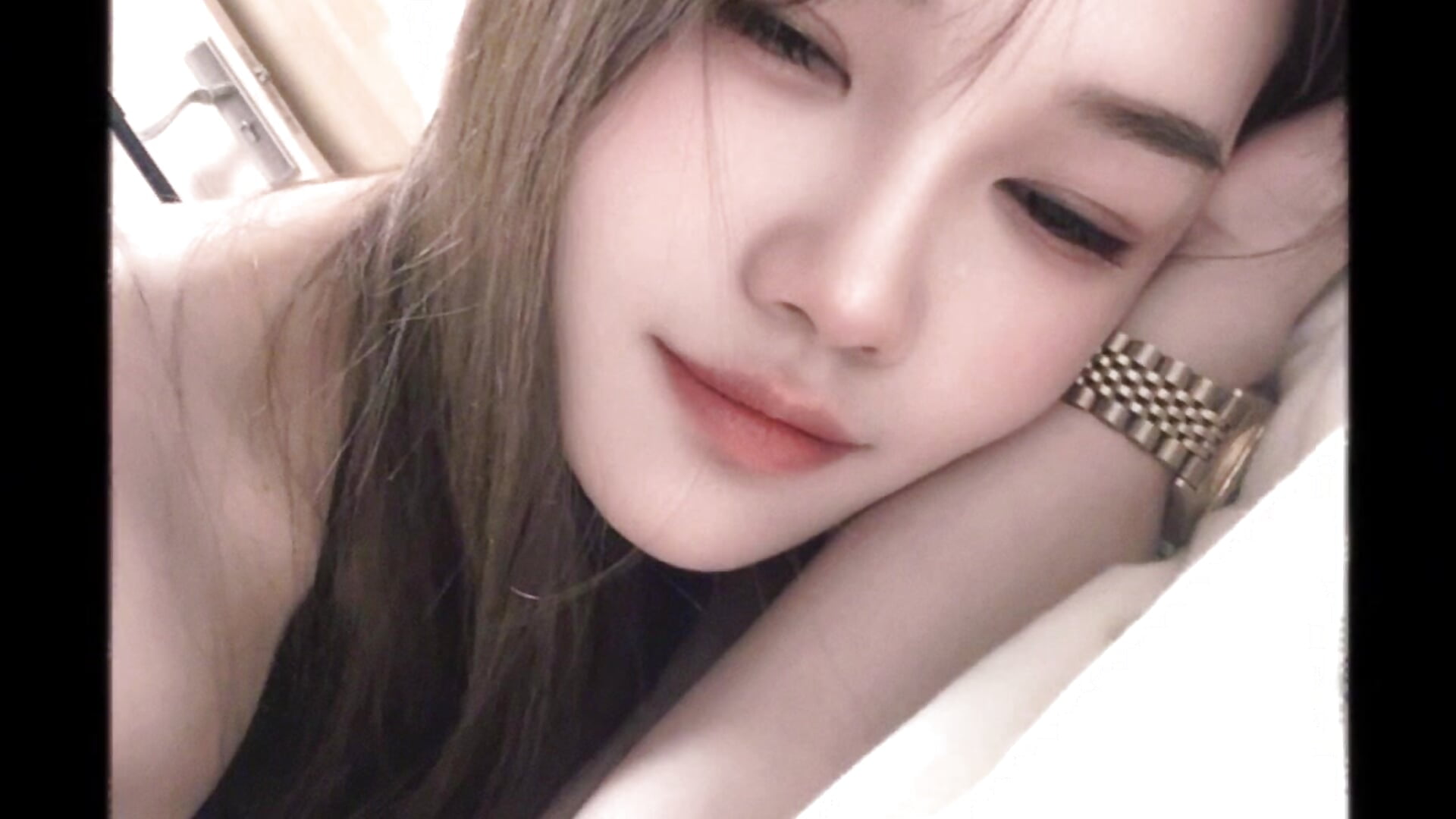 一个很哇塞的美丽女人