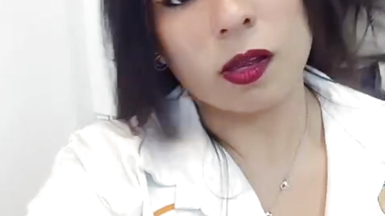 Don't leave me wanting." - video van charlotblake cam-model