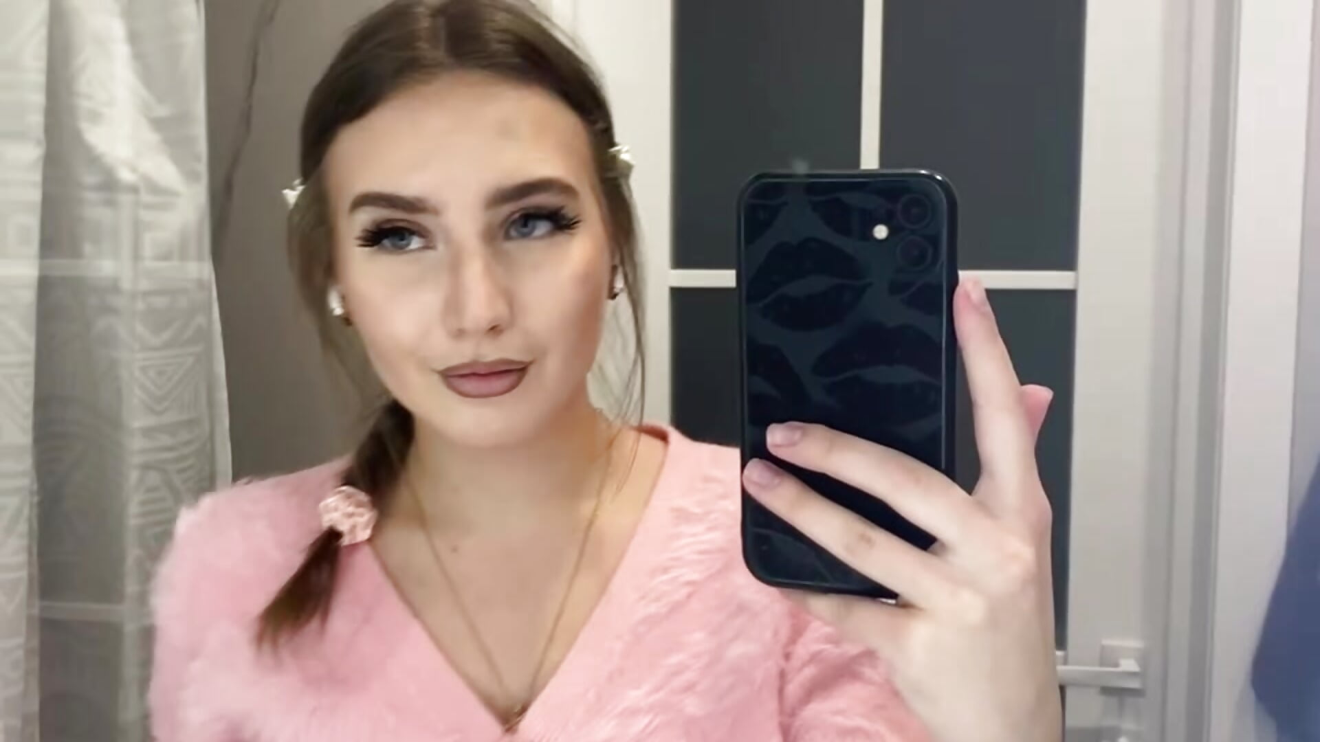 Just me ^_^ - วิดีโอโดย KarriDunman โมเดลแคม