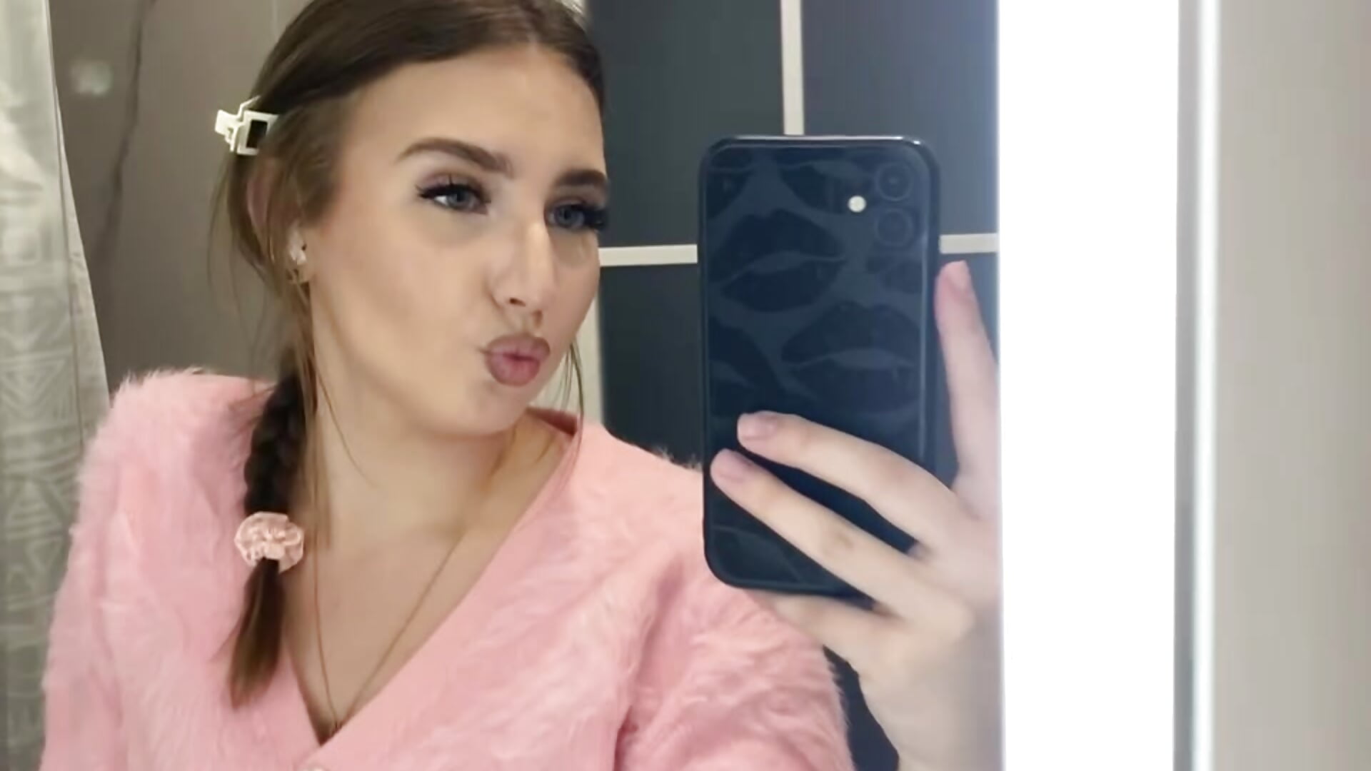 Video for you =333 - video oleh model kamera KarriDunman