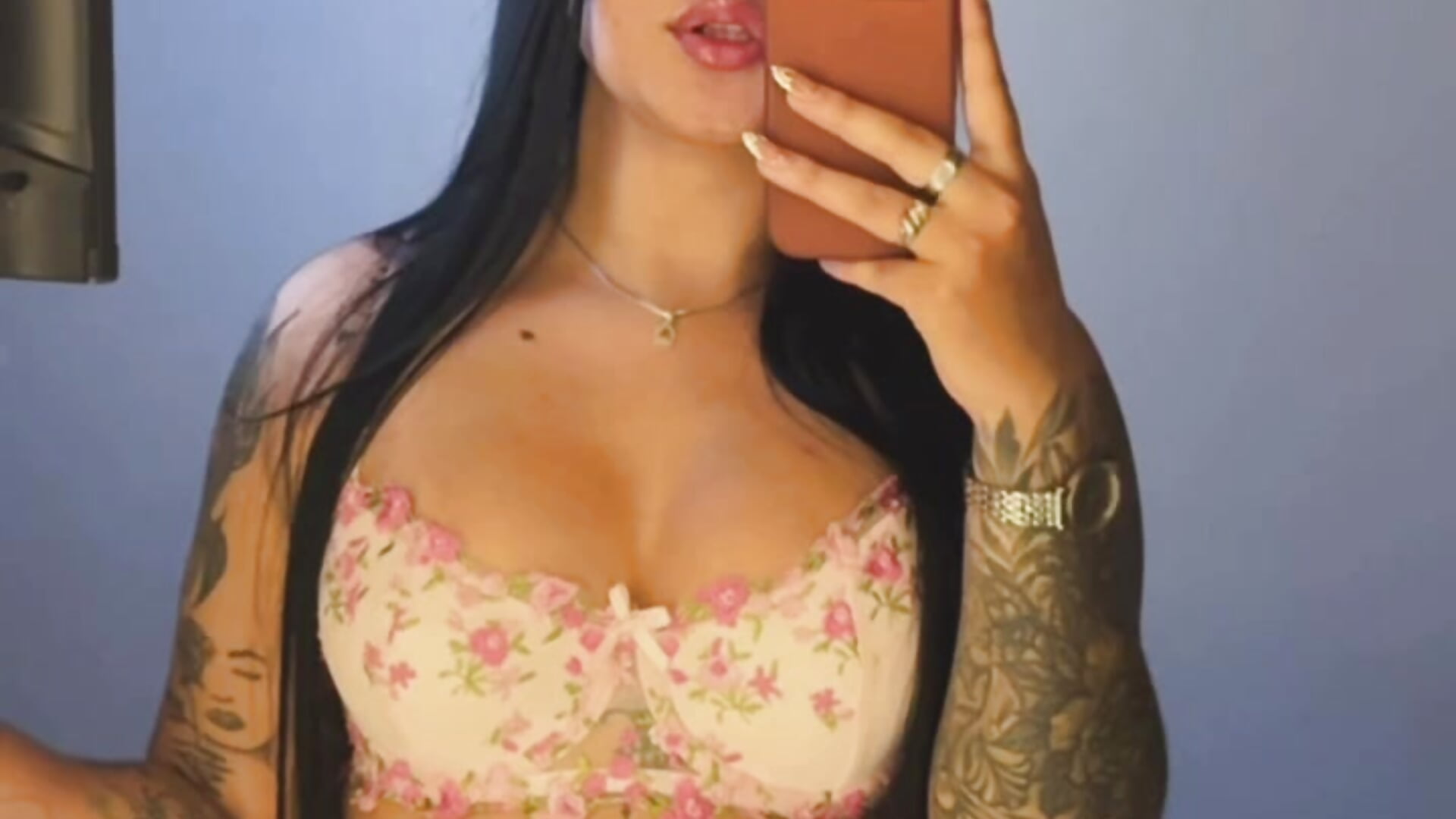 IMG_7290 - فيديو من ami_santos موديل الكام