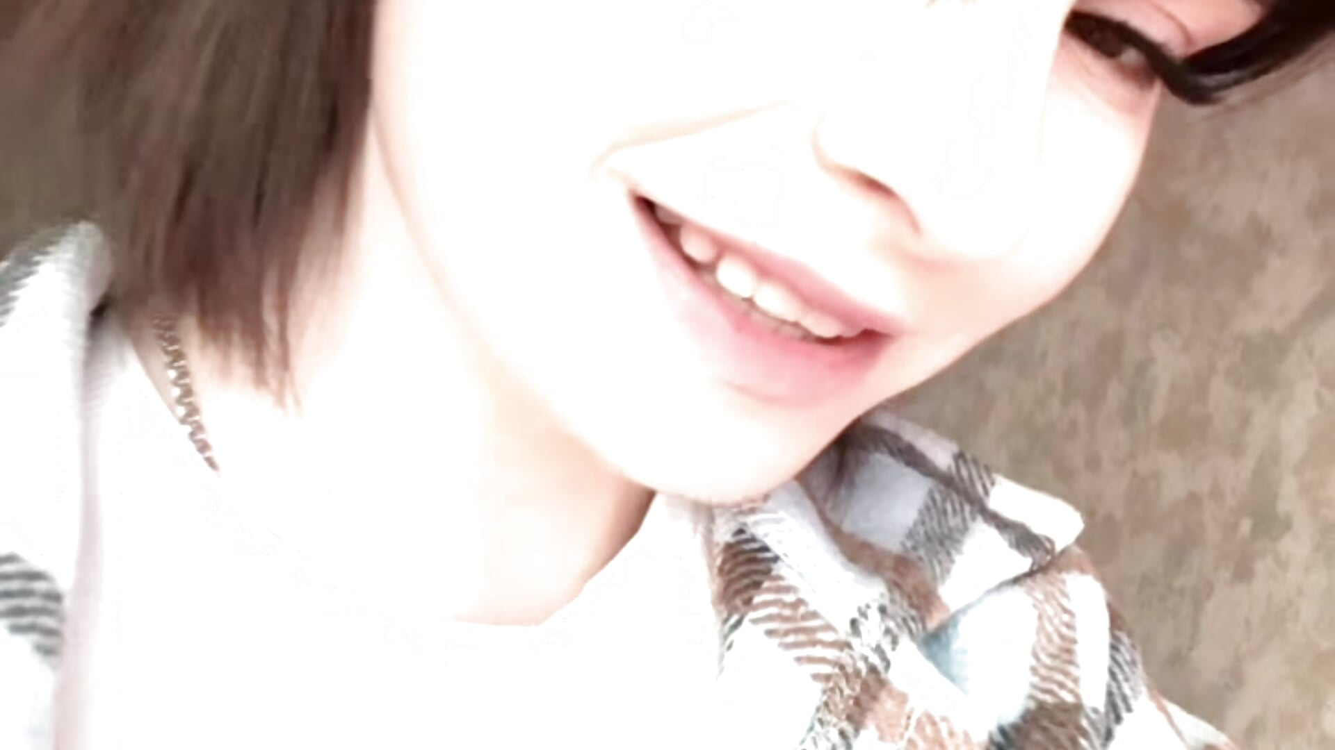 my sweet vibe – video od webkamerové modelky SageFennell