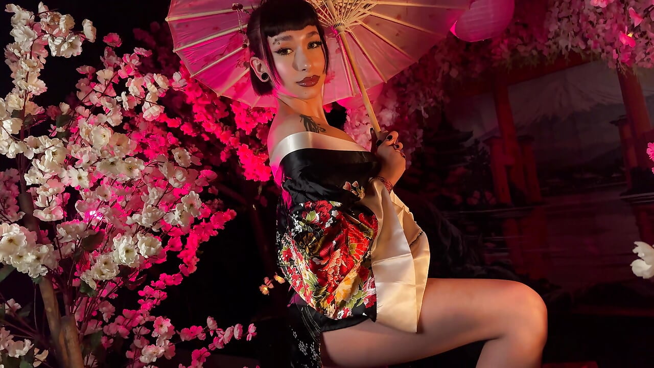 Enjoy with this asian goddess😍 - mary_spencer adlı kamera modelinin videosu
