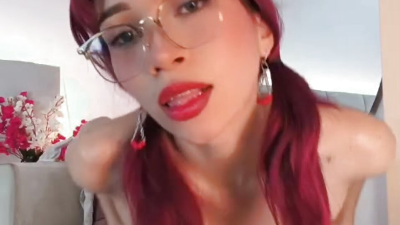 🤗😍😘🥰 - فيديو من ThaillyMaisson موديل الكام