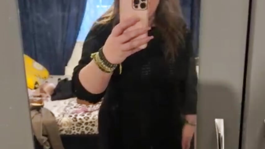 Just Me - video by Jessica-hart cam model