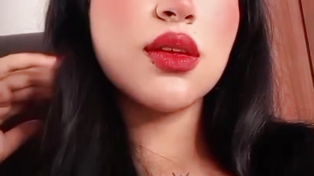 Introducing Me! - vídeo de la modelo de cam CharlotteWilliamss_