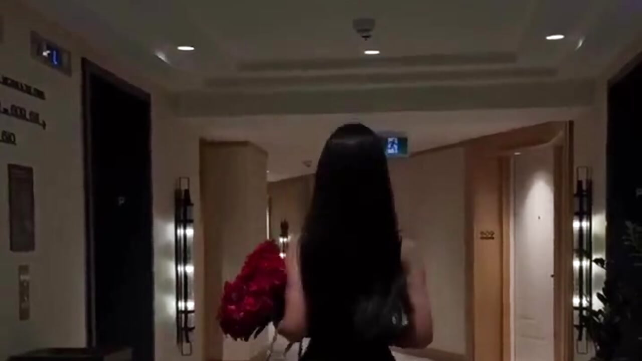 I love feeling like a woman🐍👑 – video od webkamerové modelky AnacondaOnn