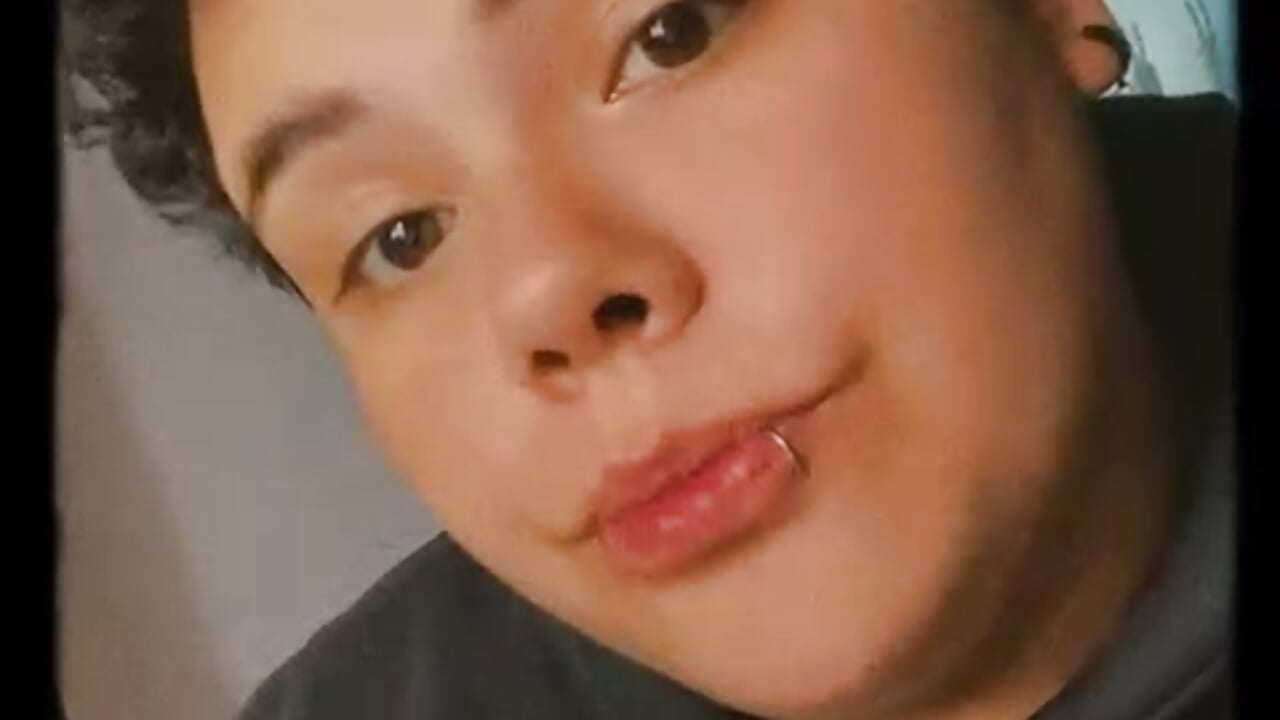 Una linda — filmik Play_girls_, modela(-lki) na kamerkach