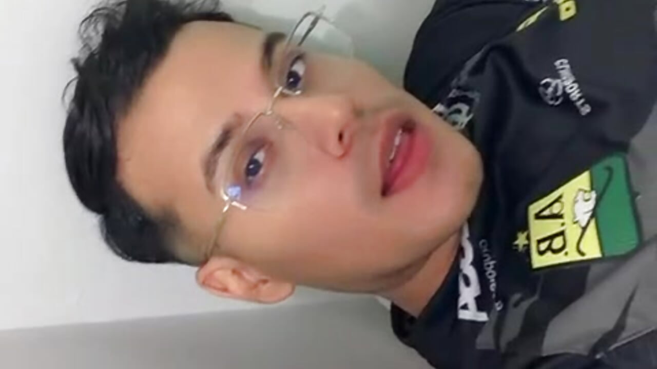 WhatsApp Video 2026-03-29 at 00,00,11 - วิดีโอโดย Liam_ruse โมเดลแคม