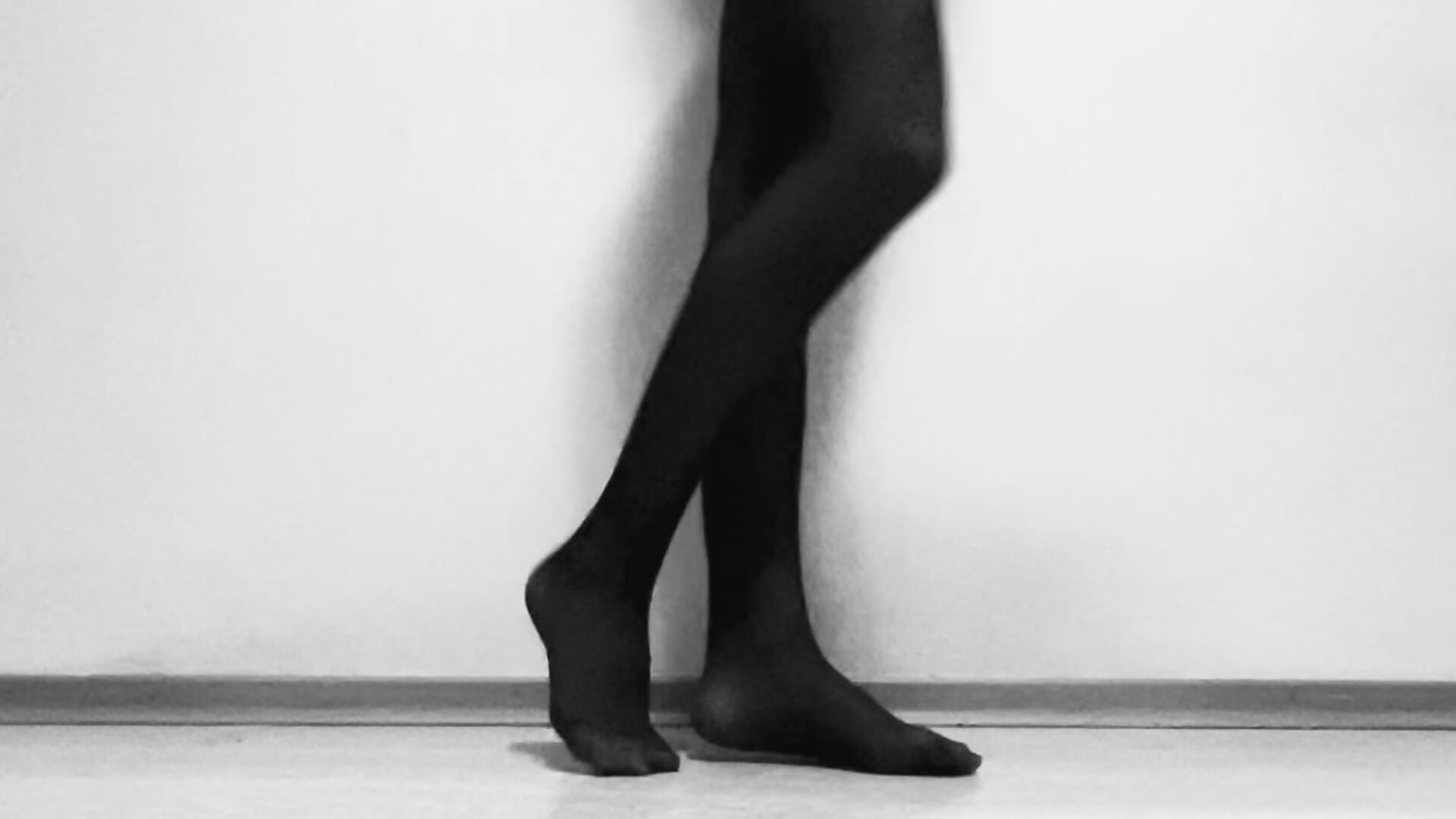 Legs - video oleh model kamera faithlesskristen