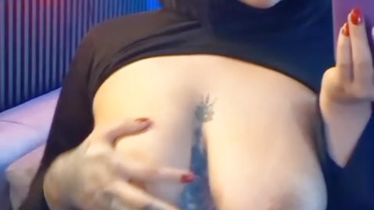 I don’t tease… I take control 😏－カメラキャストのHannaMiller01_の動画