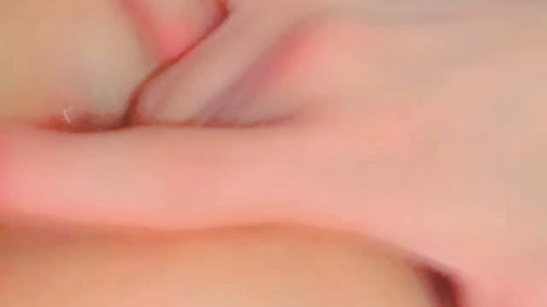 3C1E3FE2-A81B-4441-A762-B8363AEBFAE0.mp4 - vidéo du modèle de showcams Aminee122