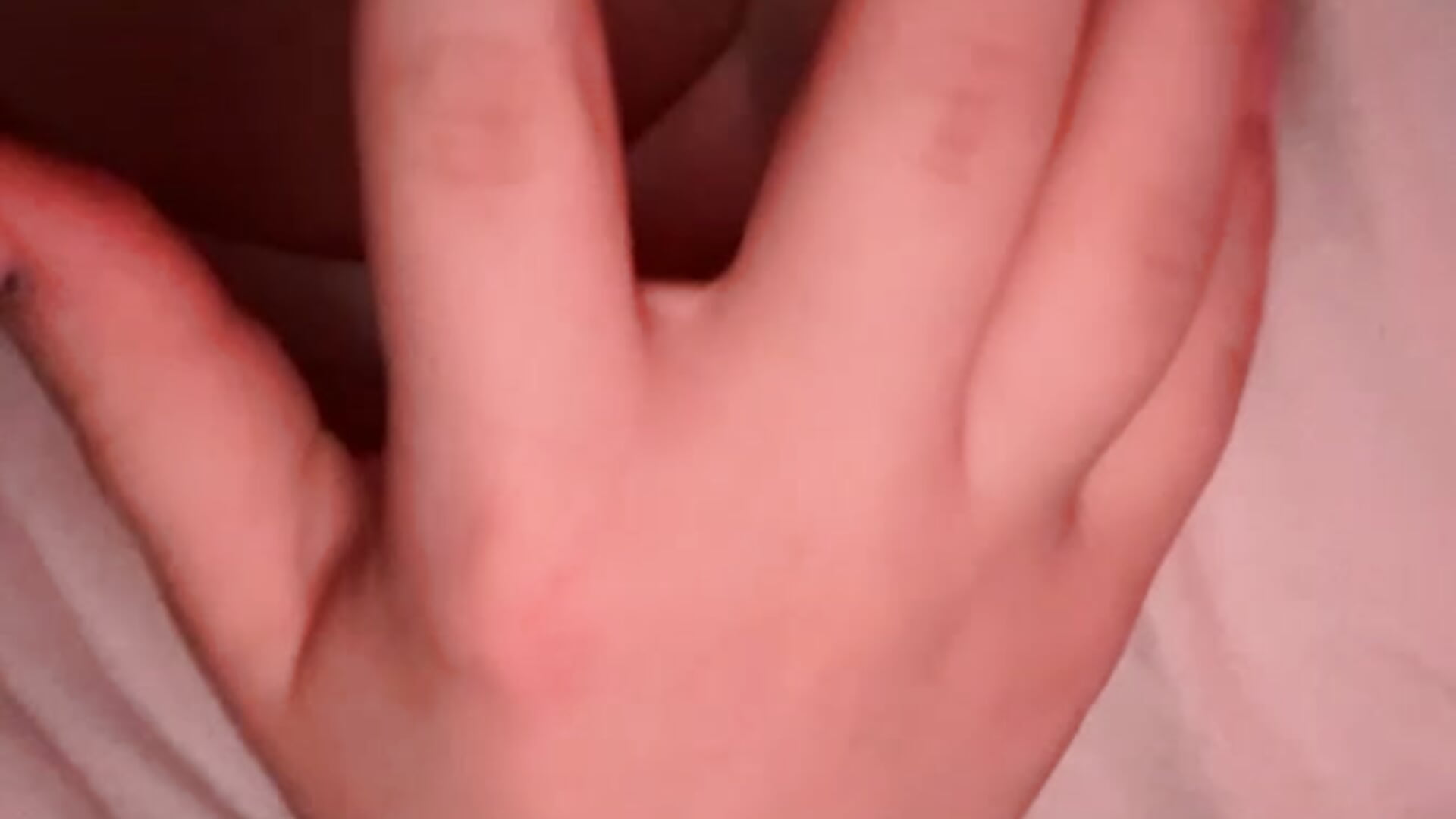 suck a finger 👄🔥 - فيديو من savageebny موديل الكام