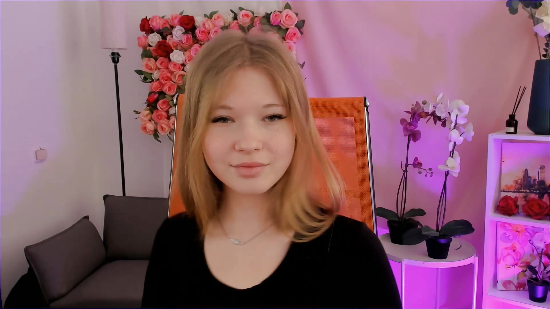 kiss you! - Video von LunasFrost Cam-Model